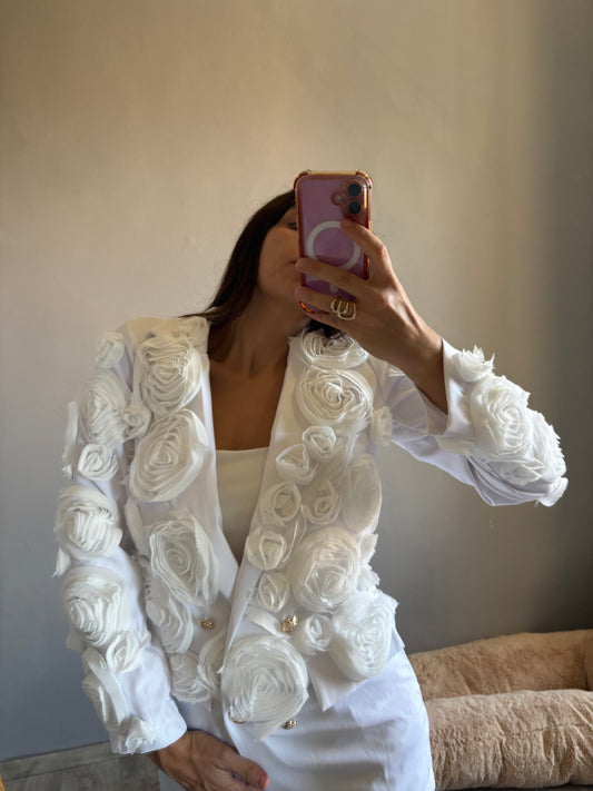 Blazer doppiopetto rose bianche